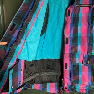 Colorful ski jacket, new without tags.
